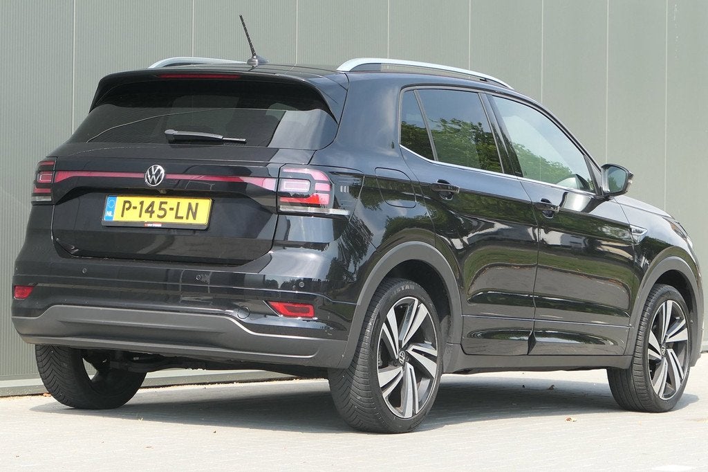 Volkswagen T-Cross 1.0 TSI R-Line Adaptieve Cruise Control S, Auto's, Volkswagen, T-Cross, Gebruikt, Euro 6, Zwart