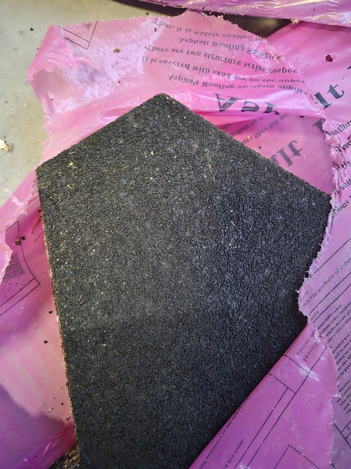 2 pakken nieuwe daksingels, 21 stuks per pak, Overige materialen, Zwart, Nieuw, Ophalen