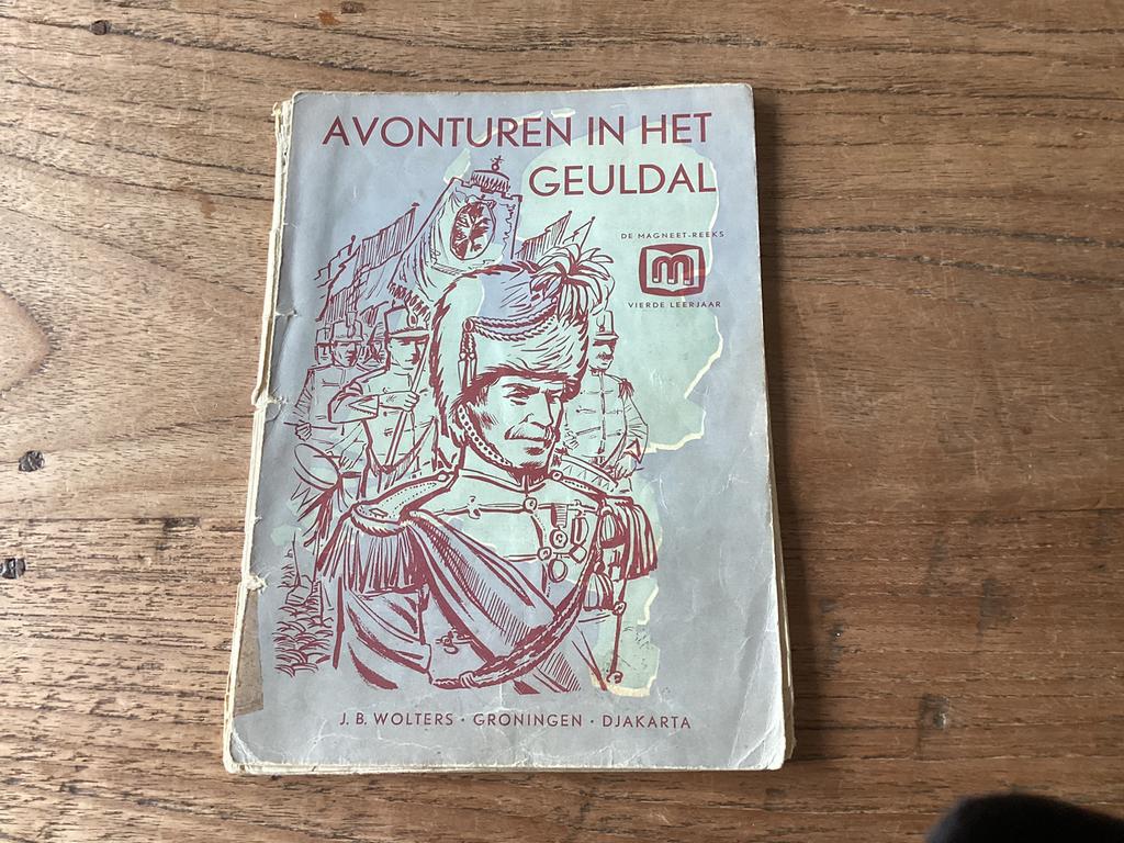 Boekje Avonturen in het Geuldal - de Magneet-reeks 1956, Boeken, Ophalen of Verzenden, Gelezen