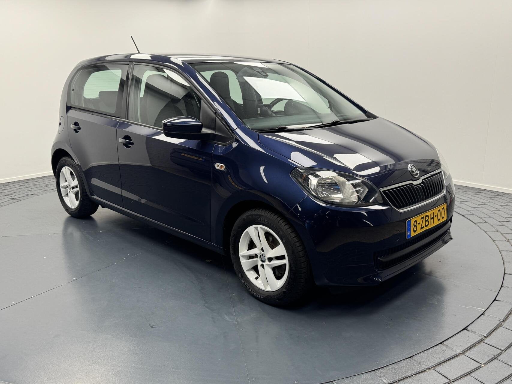 Skoda Citigo 1.0i Elegance, Voorwielaandrijving, Euro 5, Stof, Gebruikt