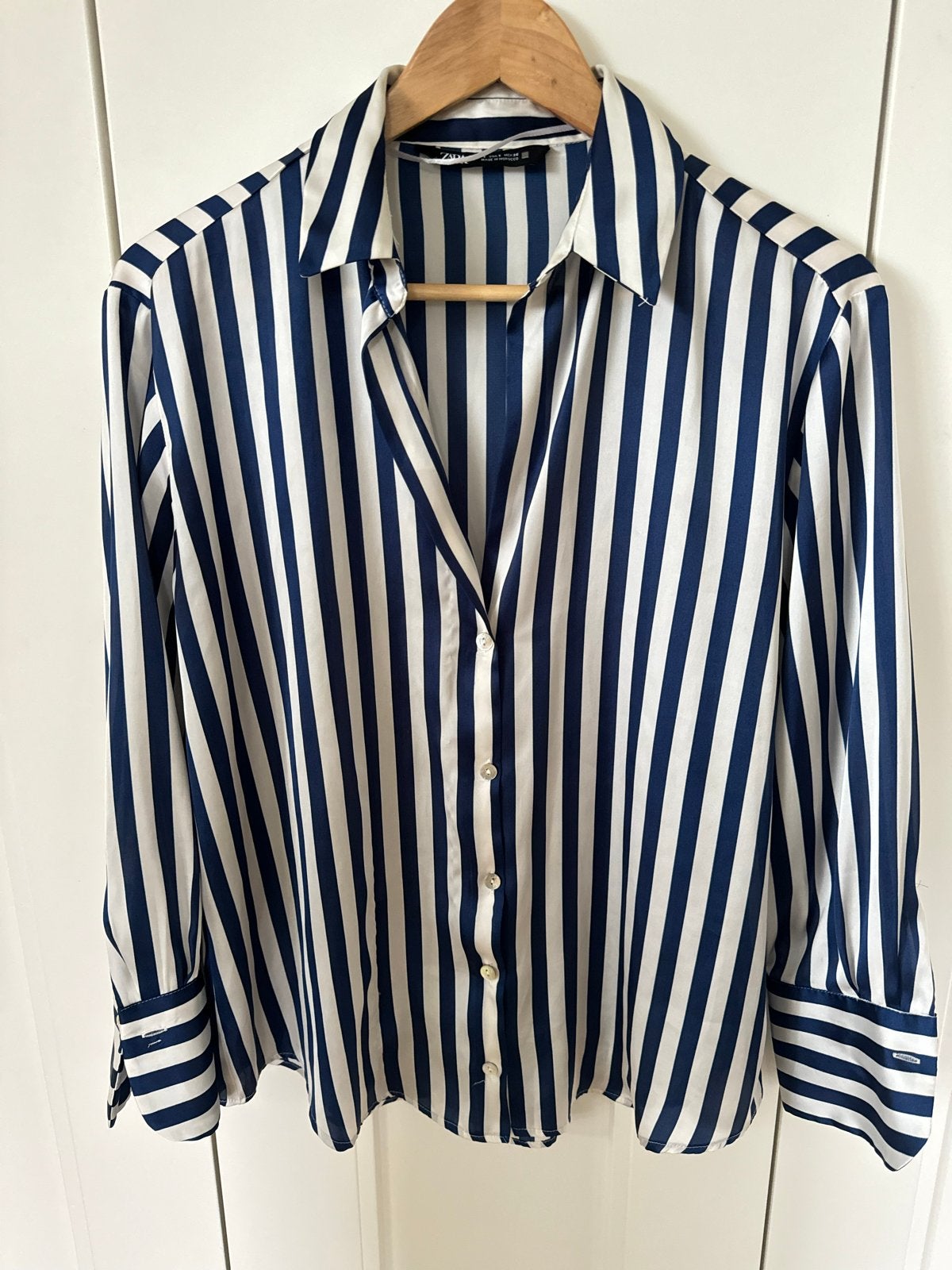 Zara Satijn-look Blouse - Blauw/Wit Gestreept Maat S, Ophalen of Verzenden, Nieuw, Maat 36 (S), Wit