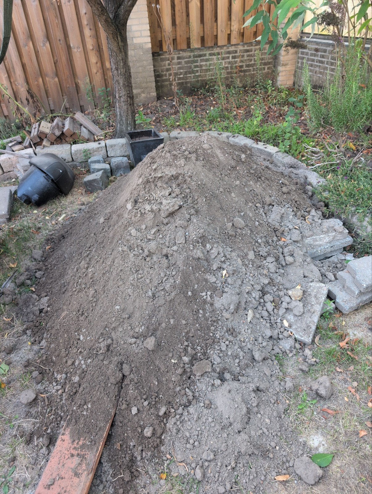 Gratis zwarte grond af te halen, Tuin en Terras, Zand, Ophalen, Overige typen