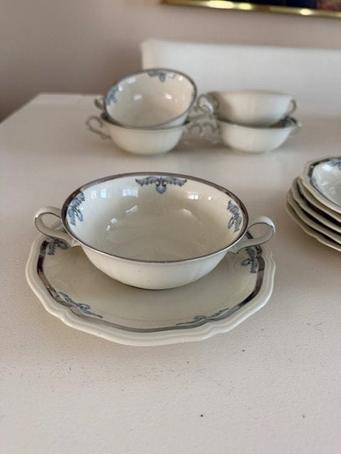 Rosenthal klassieke soepkommen met schotel, Gebruikt, Ophalen of Verzenden, Kom(men), Overige stijlen