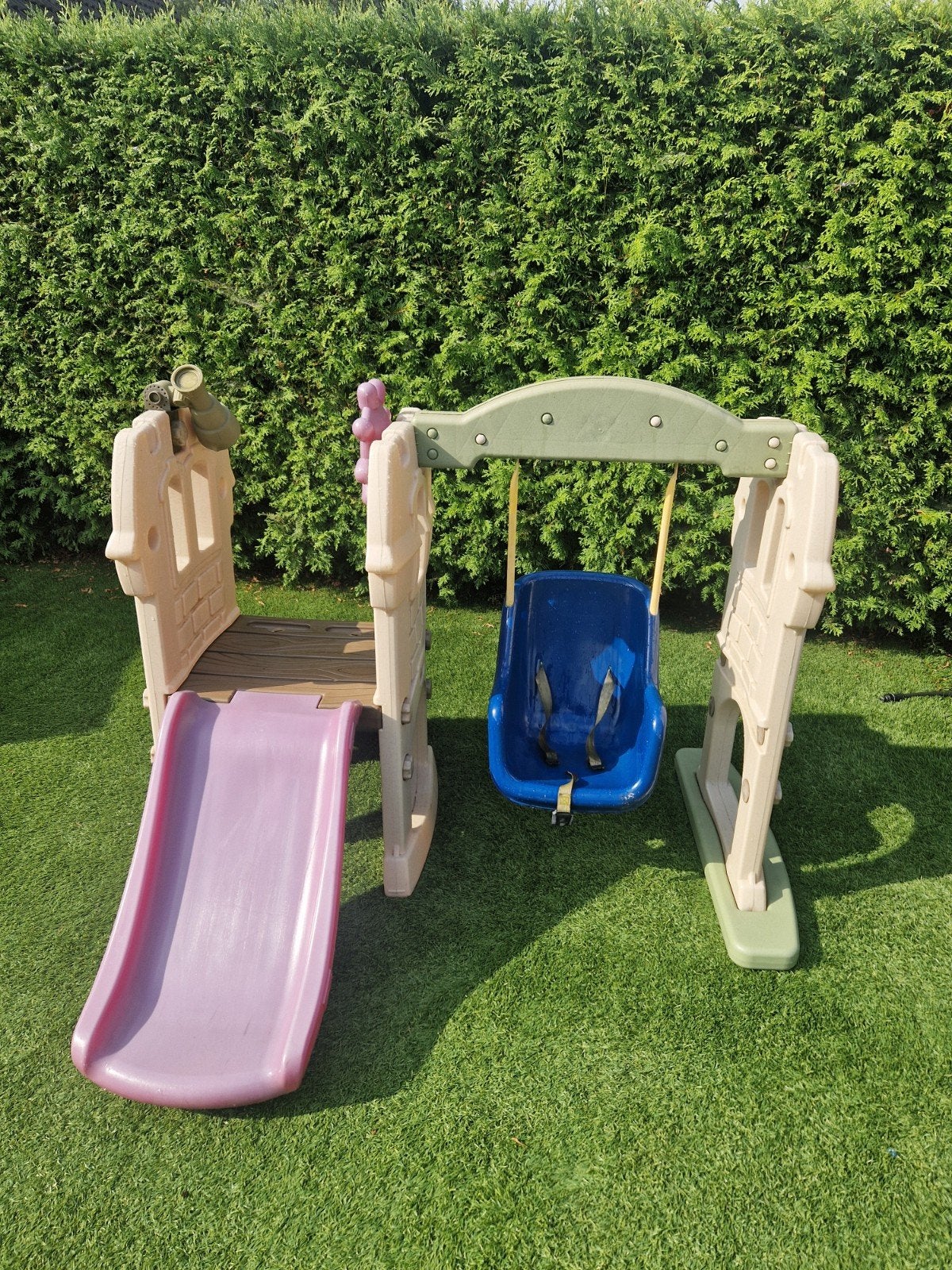 Speeltoestel met schommel en glijbaan, Kinderen en Baby's, Speelgoed | Buiten | Speeltoestellen, Ophalen, Gebruikt, Schommel