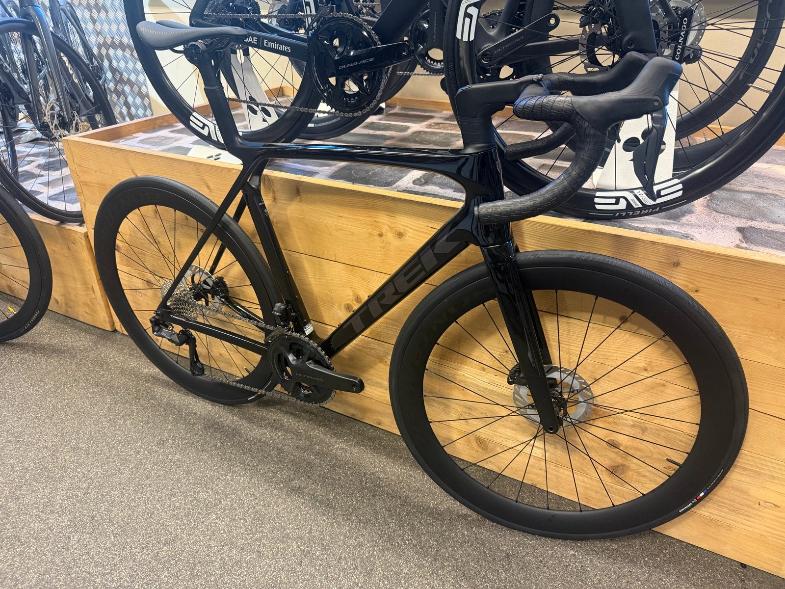 Trek Madone SL 7 racefiets - Ultegra Di2 - Maat L, 28 inch, Zo goed als nieuw, 57 tot 61 cm, Meer dan 20 versnellingen