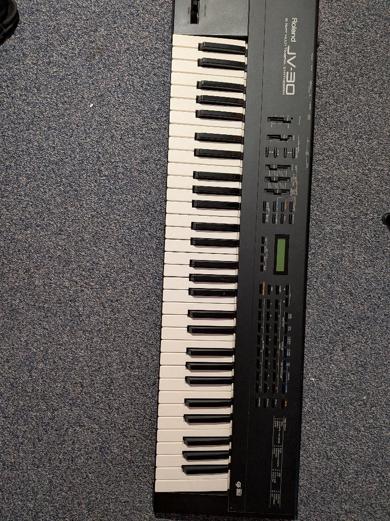 Roland JV30 Vintage Synthesizer, Muziek en Instrumenten, Ophalen, Gebruikt, 61 toetsen, Roland