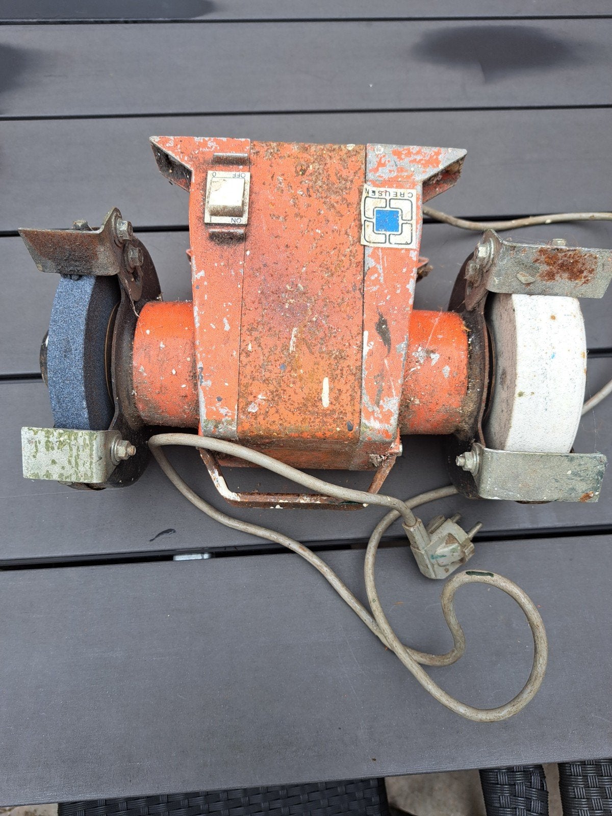 Oude Creusen Werkbankslijpmachine - Opknapper, Doe-het-zelf en Verbouw, Gereedschap | Slijpmachines, Ophalen