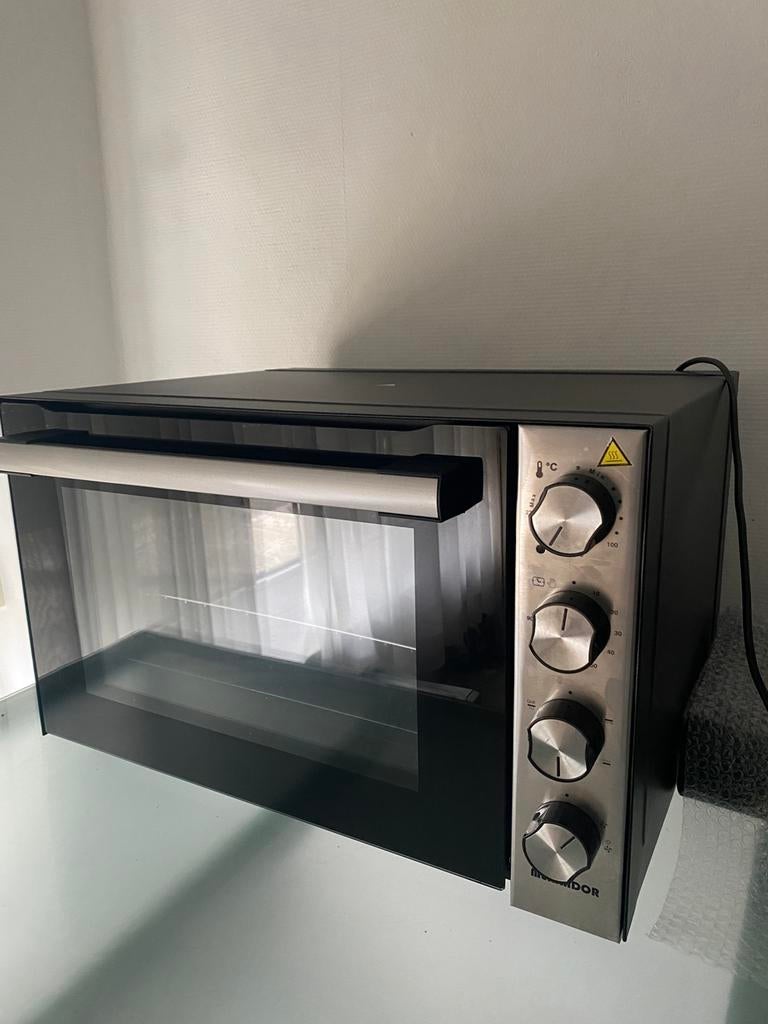 Merkador oven in nieuw staat, Witgoed en Apparatuur, Ovens, Ophalen of Verzenden, Zo goed als nieuw, Minder dan 45 cm