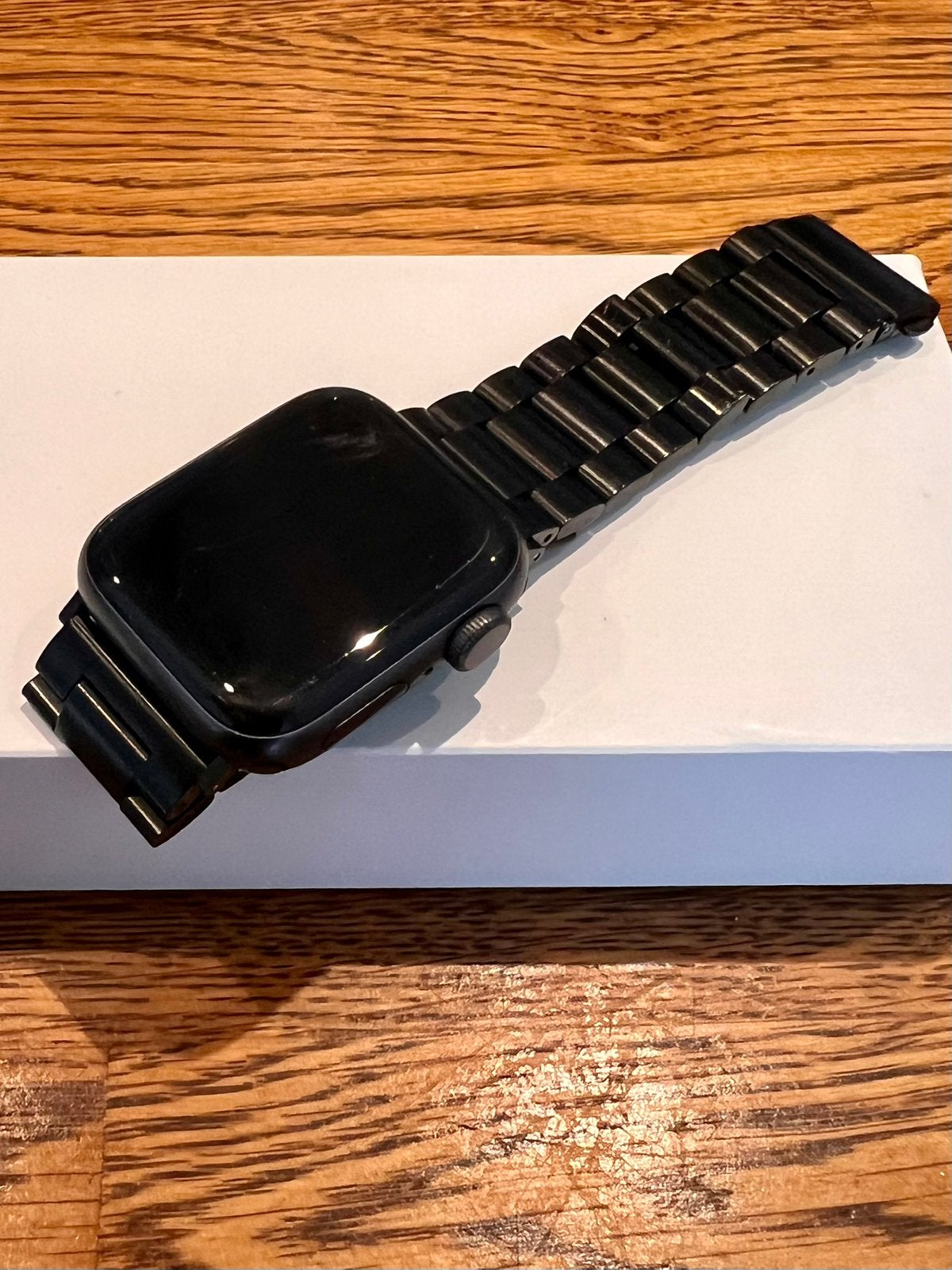 Apple Watch SE 44 mm GPS (2020), Zwart, IOS, Ophalen of Verzenden, Zo goed als nieuw