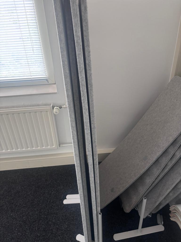 Schotten voor tussen bureaus / bureauafscheiders, Ophalen of Verzenden, Zo goed als nieuw