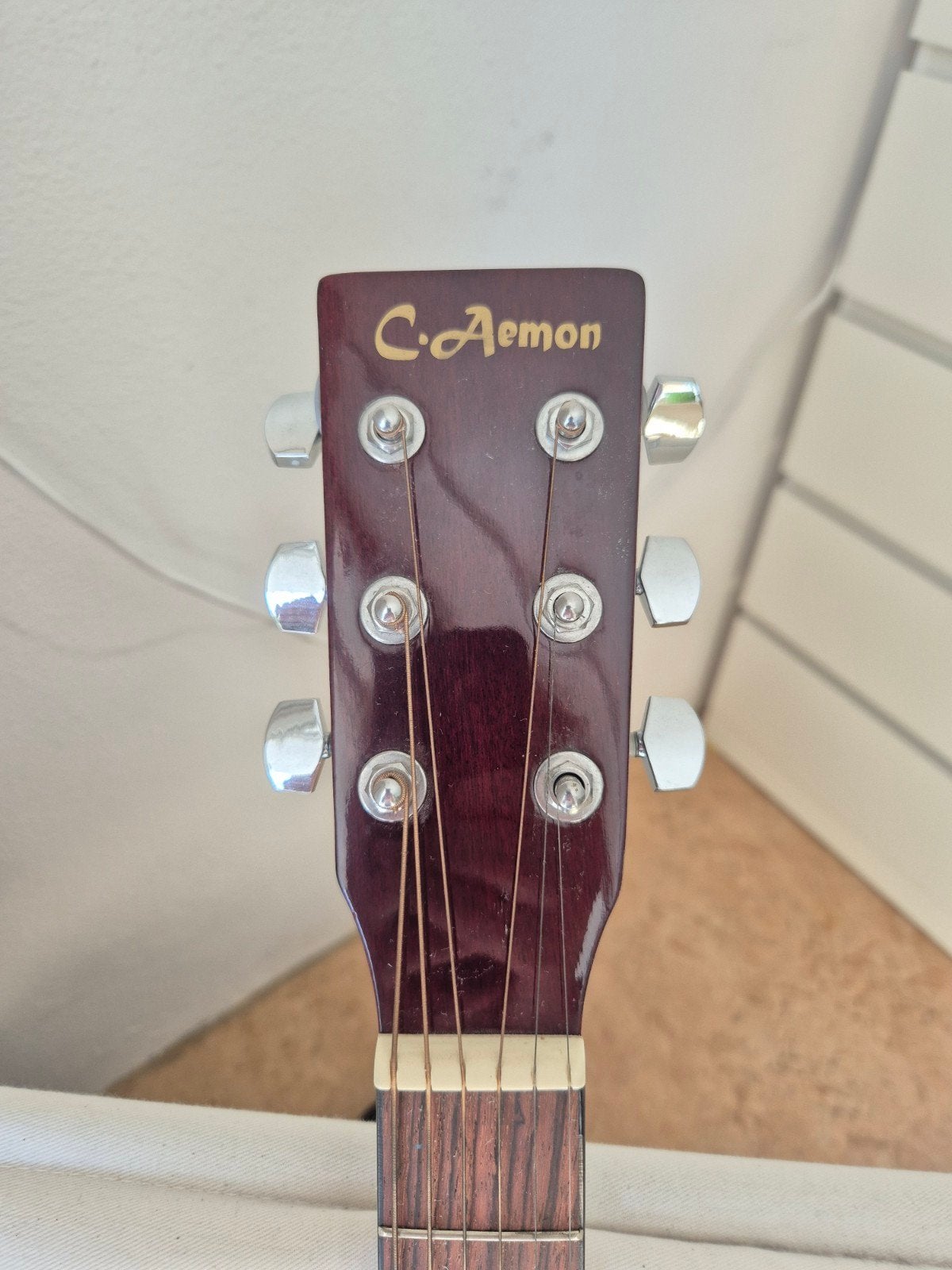 Foto 4 van Gitaar C. Aemon