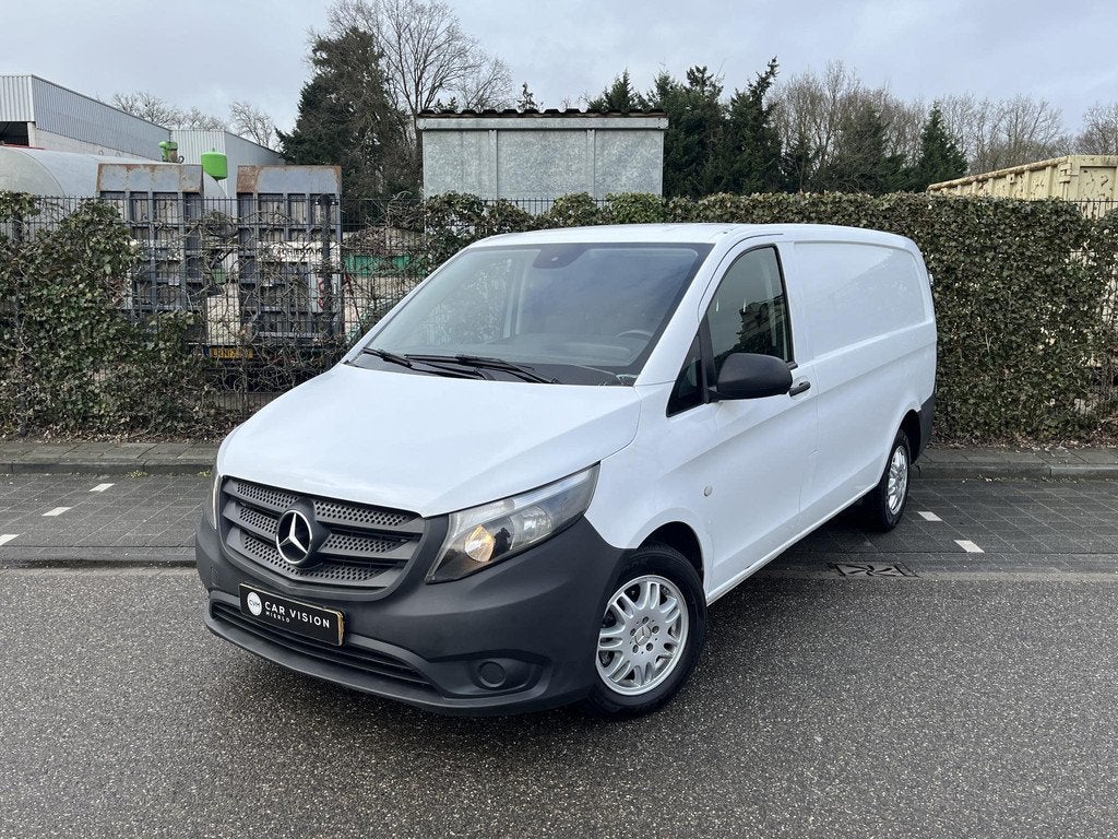 Mercedes-Benz Vito 111 CDI Lang * Navi * Airco * Koelwagen *, Auto's, Voorwielaandrijving, Stof, Gebruikt, Euro 6