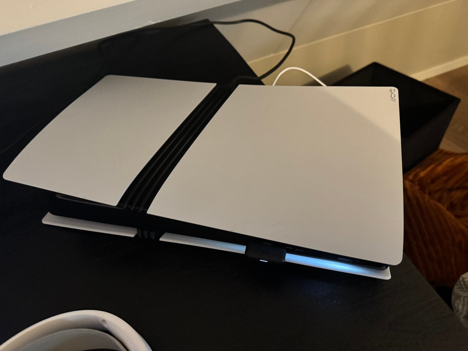 PS5 Pro + 2 Controllers + 4K 160Hz Monitor + Arctis Nova 7, Ophalen, Zo goed als nieuw