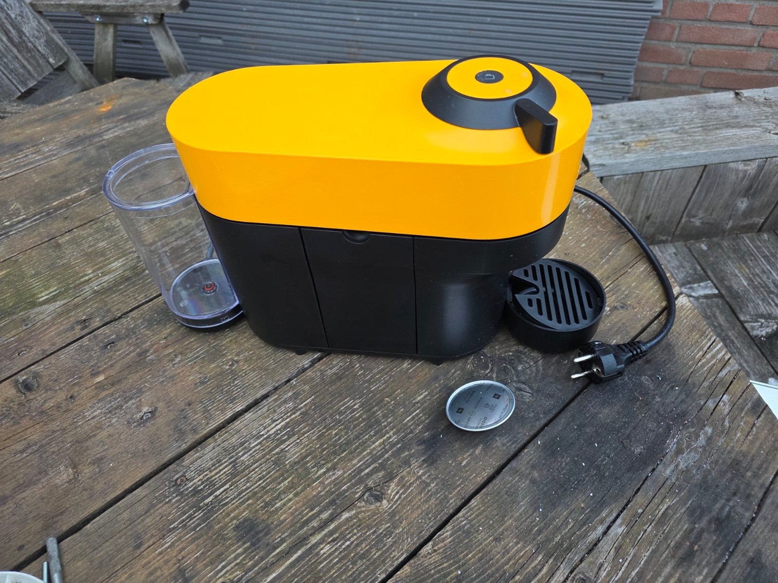 Nespresso Vertuo koffiezetapparaat, Ophalen, Koffiemachine, Zo goed als nieuw, 1 kopje