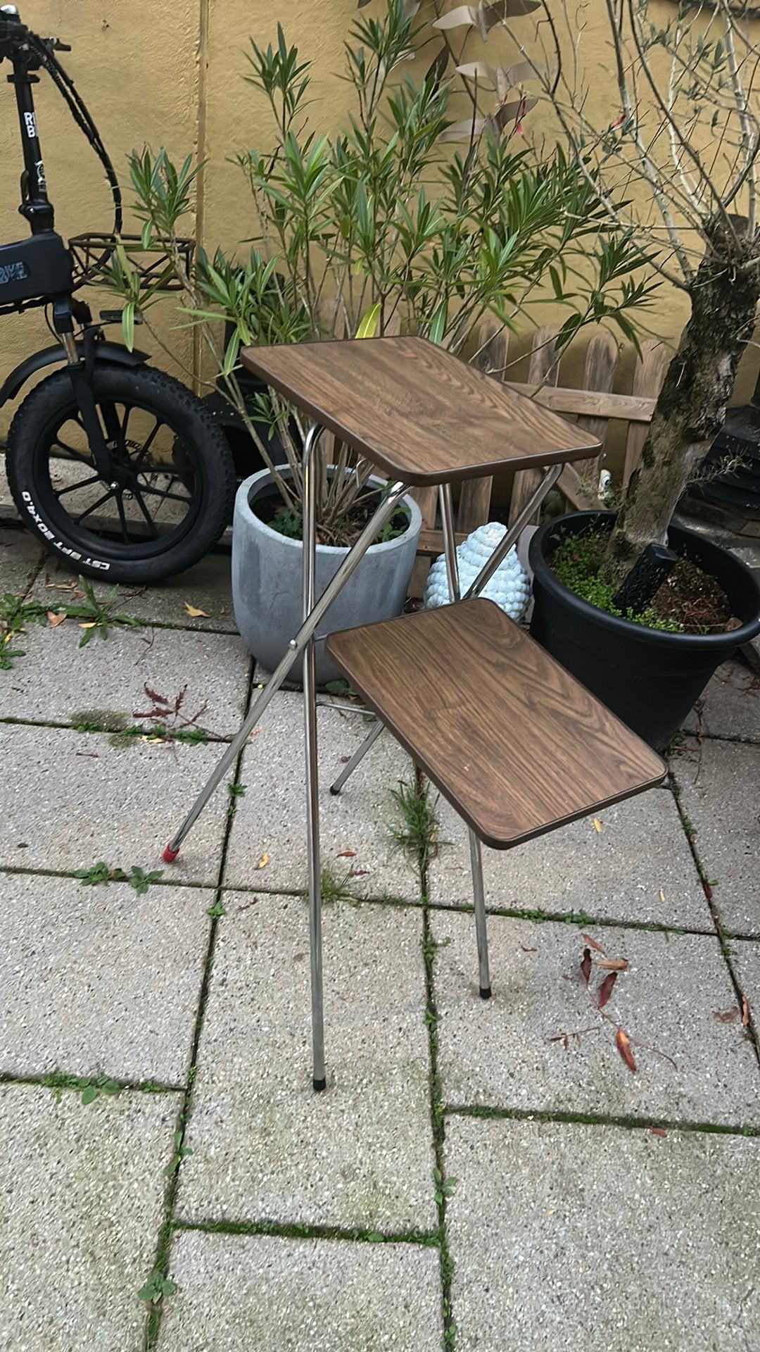 Diaprojector tafel / retro plantentafel  inklapbaar, Ophalen of Verzenden, Zo goed als nieuw