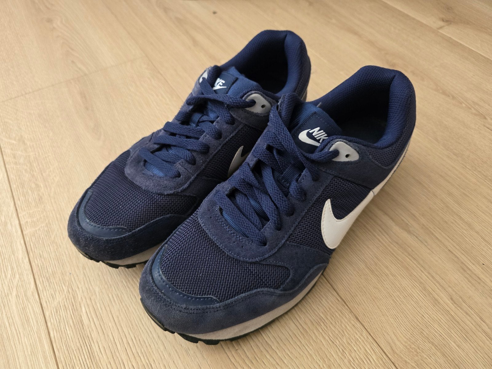 Nike MD Runner 2 sneakers - Maat 43 - Donkerblauw, Blauw, Nike, Ophalen of Verzenden, Sneakers of Gympen