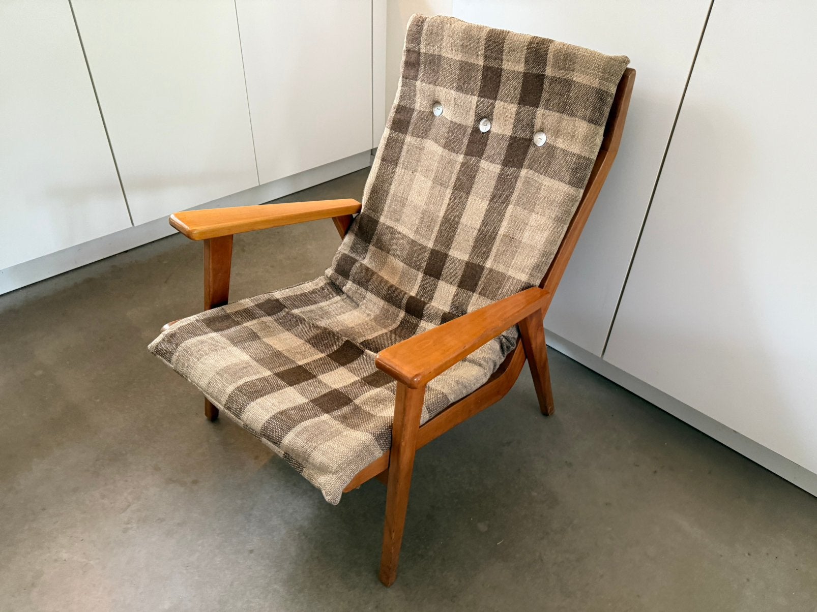 Rob Parry model 1611 Gelderland - midcentury jaren 50 design, Hout, 75 tot 100 cm, Ophalen of Verzenden, Zo goed als nieuw