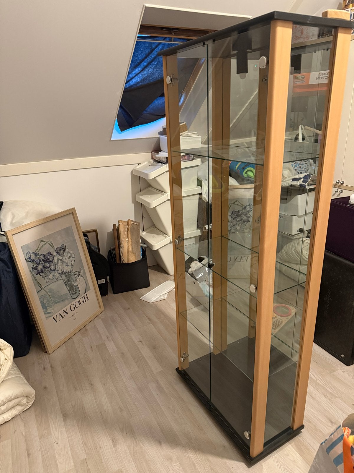 Vitrinekast hout met glas, Ophalen, 50 tot 100 cm, Glas, 150 tot 200 cm