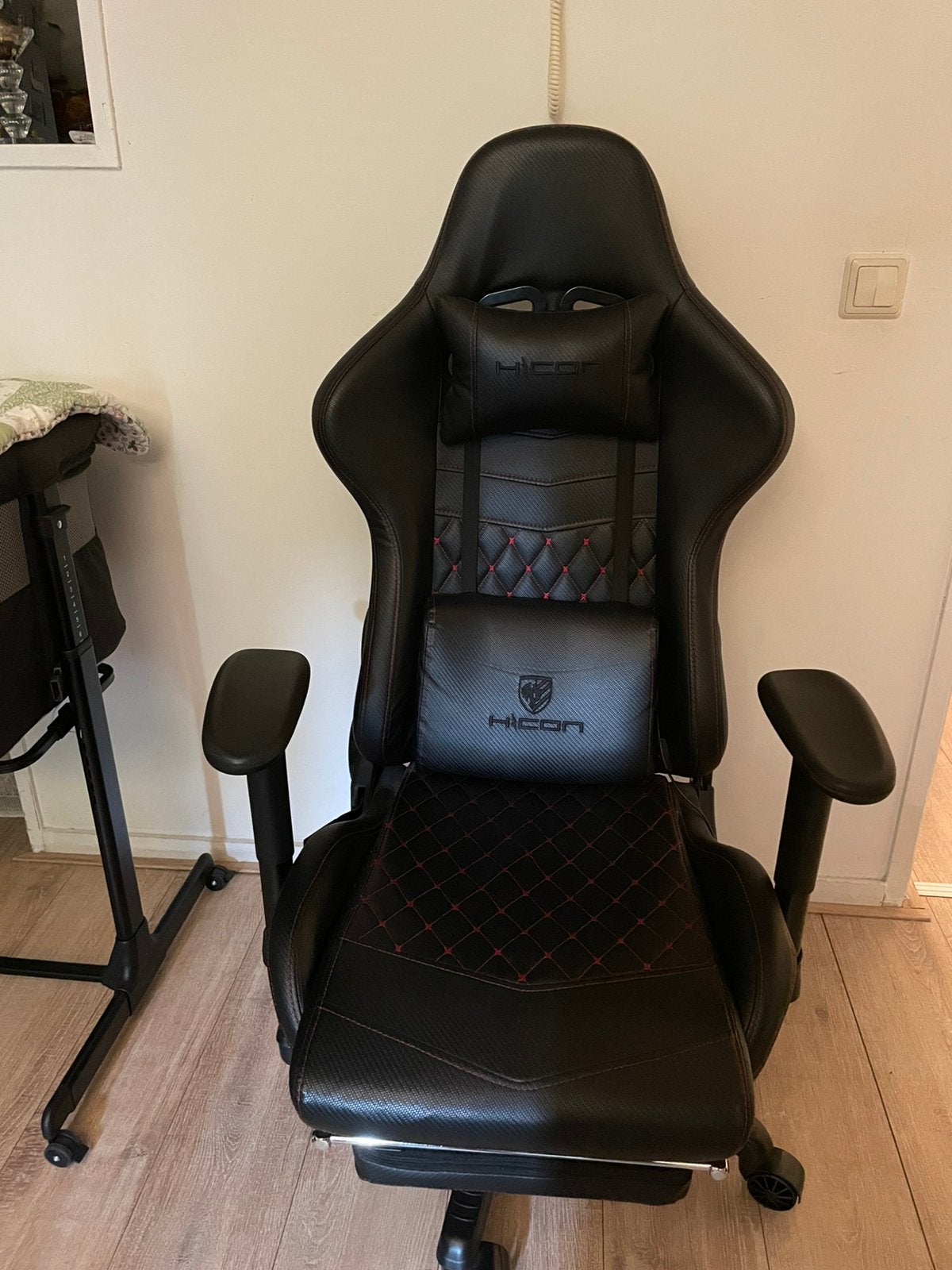 HICON GAME STOEL, Ophalen, Zo goed als nieuw, Zwart