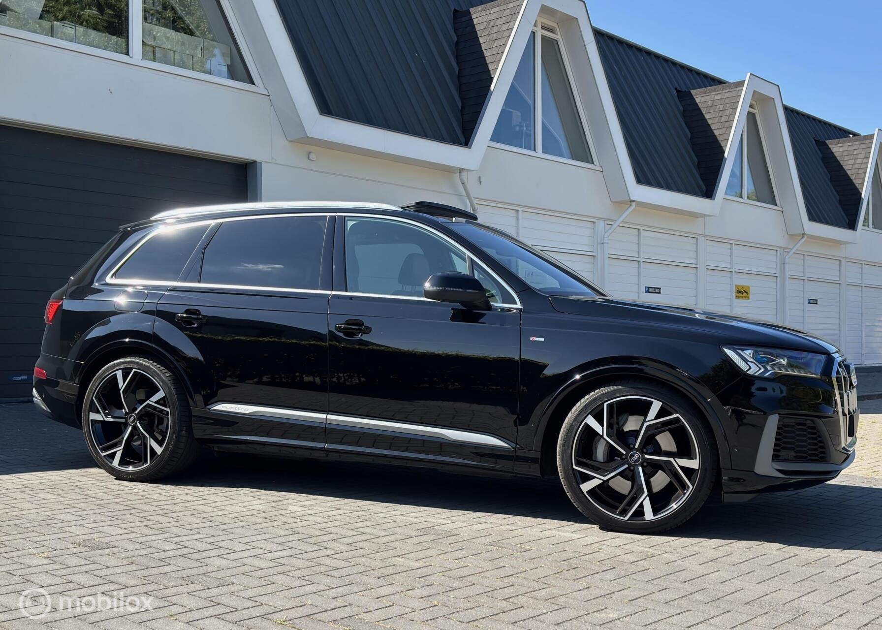 Audi Q7 55 TFSI e quattro S-Line Pano 22inch laser Head Up, Auto's, Audi, Automaat, Gebruikt, 2995 cc, Automatische klimaatregeling