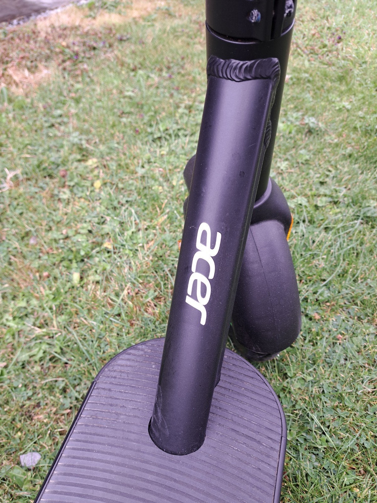 E-step, Fietsen en Brommers, Steps, Ophalen, Zo goed als nieuw, Gewone step, Acer