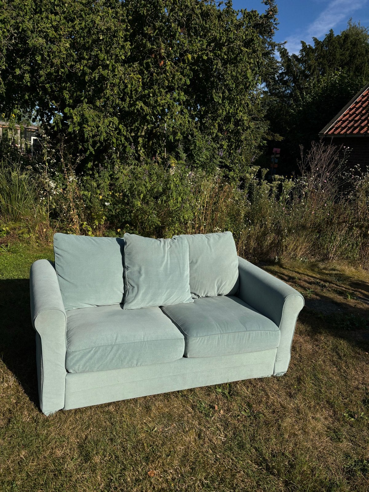 IKEA 2-persoonsbank met 3 kussens, turkoois/blauw, Huis en Inrichting, Ophalen, Gebruikt, 150 tot 200 cm, Tweepersoons