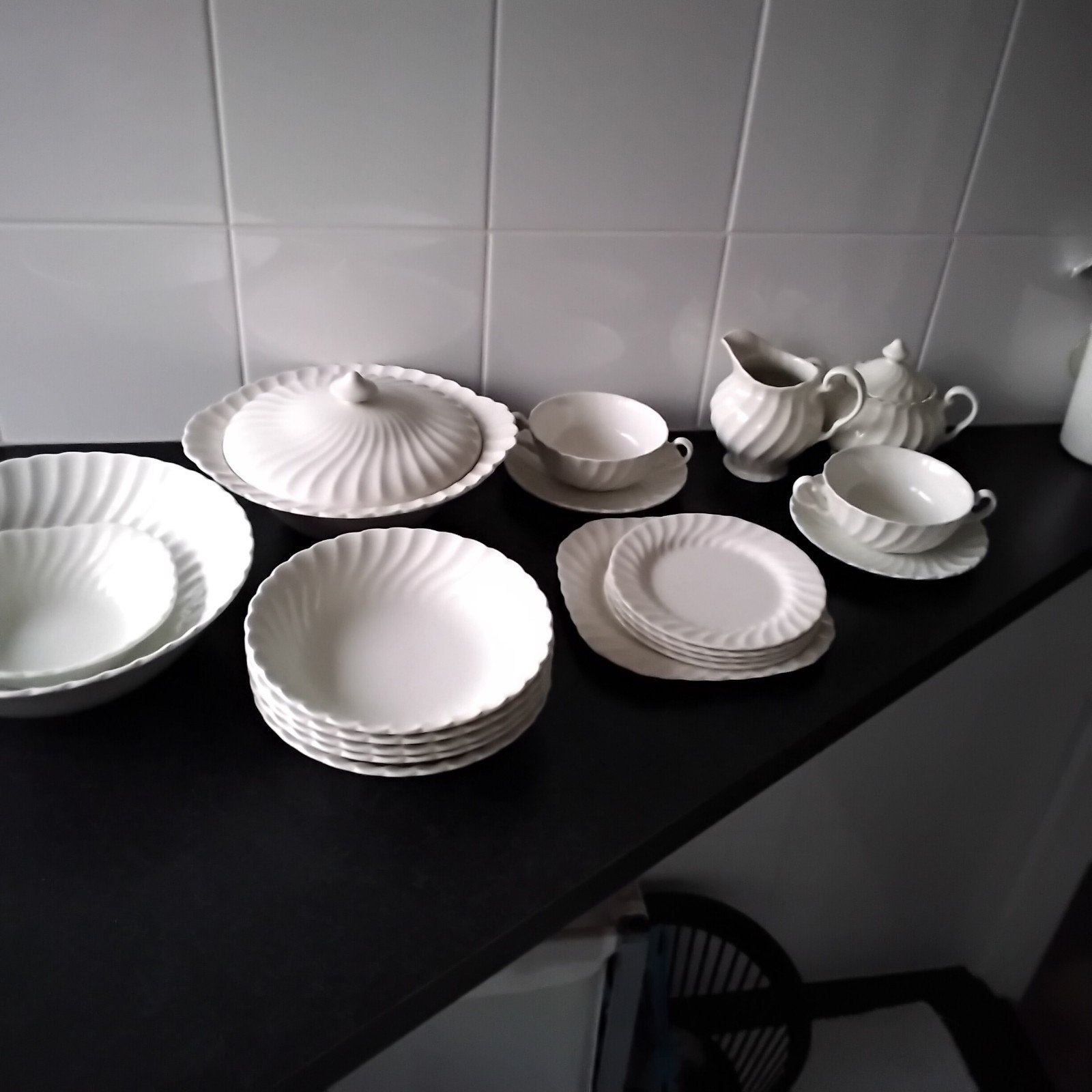 Johnson regency snowwhite, Ophalen of Verzenden, Zo goed als nieuw, Bord(en), Overige stijlen