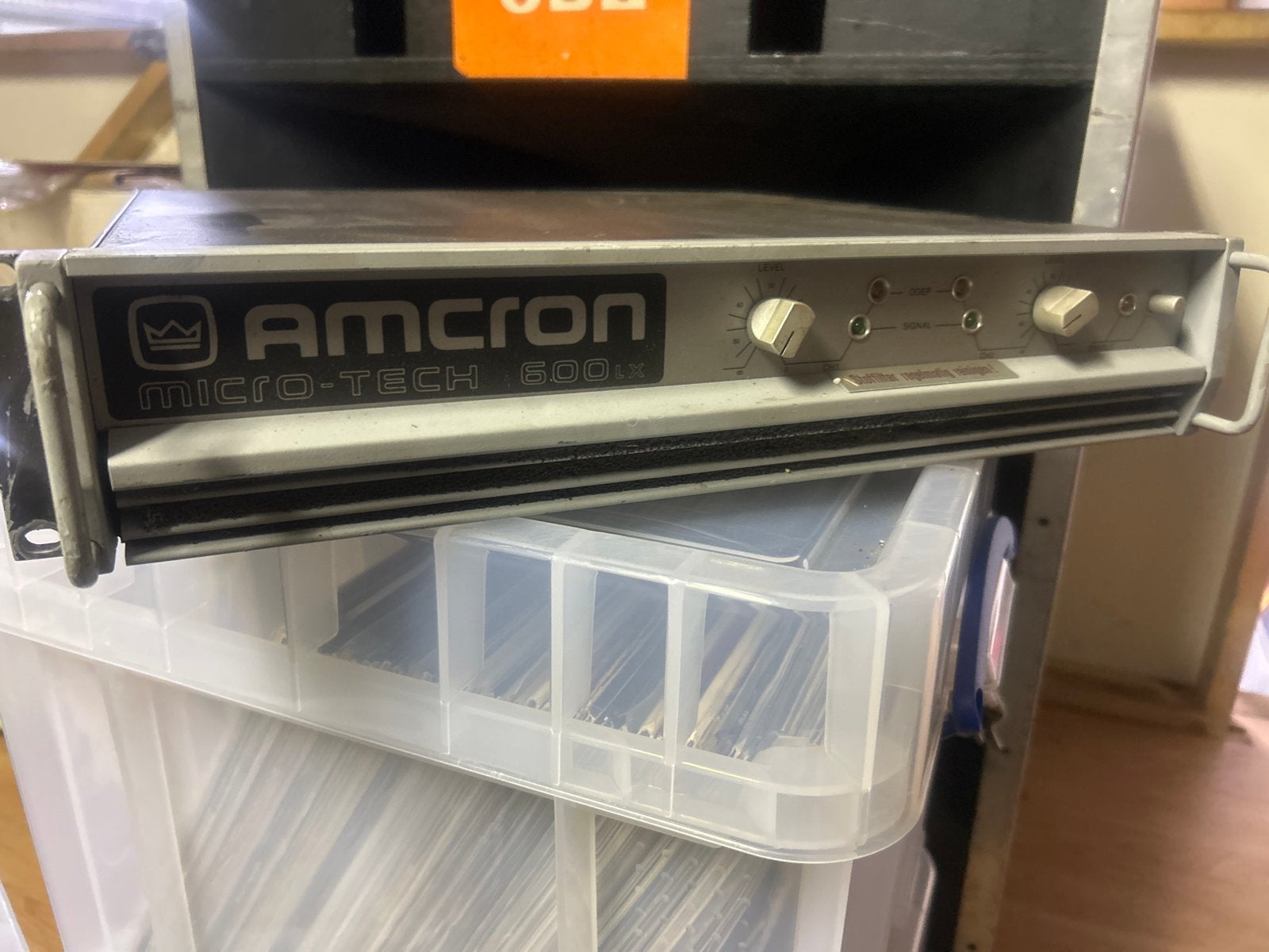 Amcron Micro-Tech 600LX Versterker - Goed Werkend, Overige merken, Gebruikt, Ophalen of Verzenden, 120 watt of meer