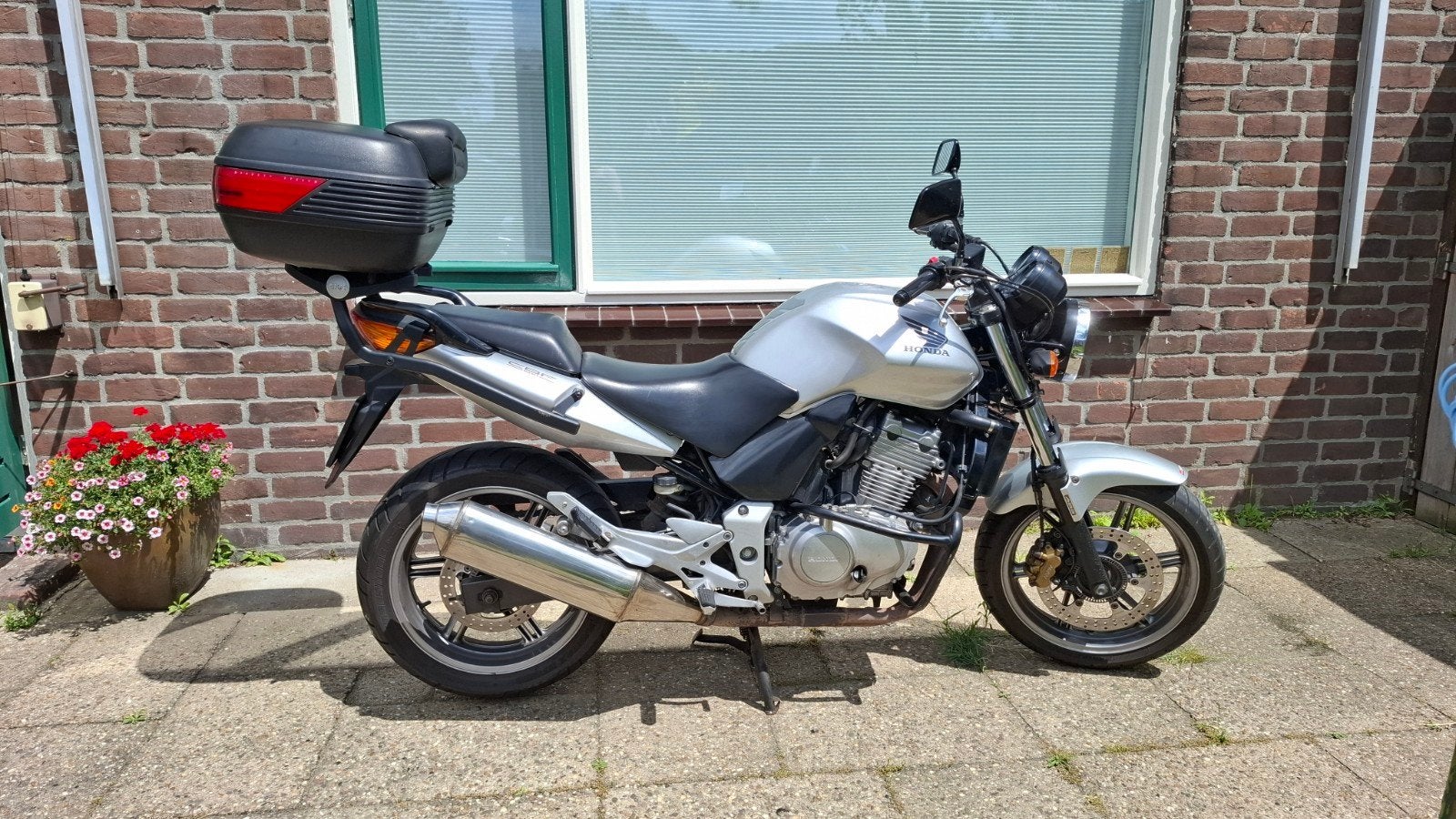 Honda CBF500 - 2004 - ABS - topkoffer, 2 cilinders, 499 cc, Motorrijbewijs A, Gebruikt