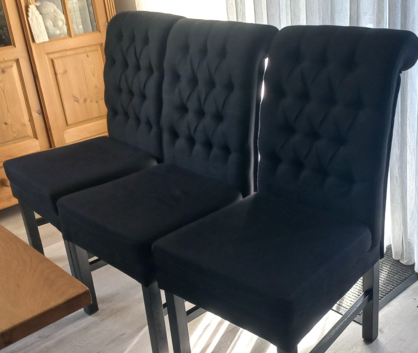 Mooie set van 6 eetkamerstoelen, zwart, gecapitonneerd, Ophalen, Zwart, Zo goed als nieuw, Landelijk, chique