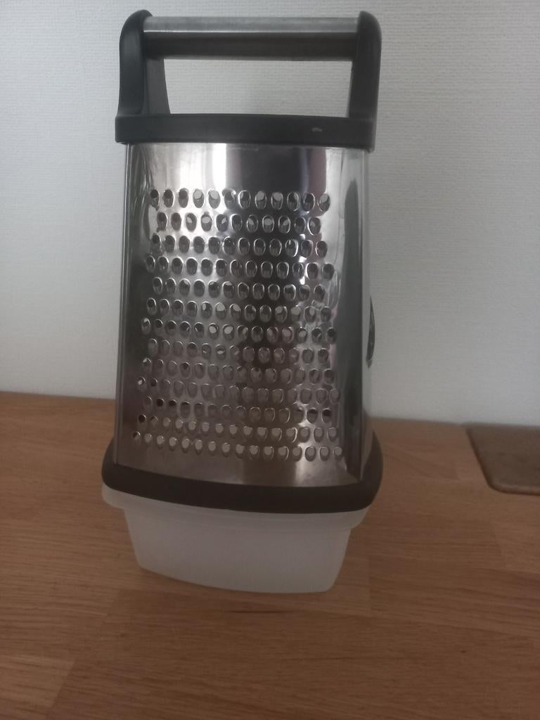 RVS Kaasrasp met opvangbakje - Handige Keukenhulp, Ophalen of Verzenden