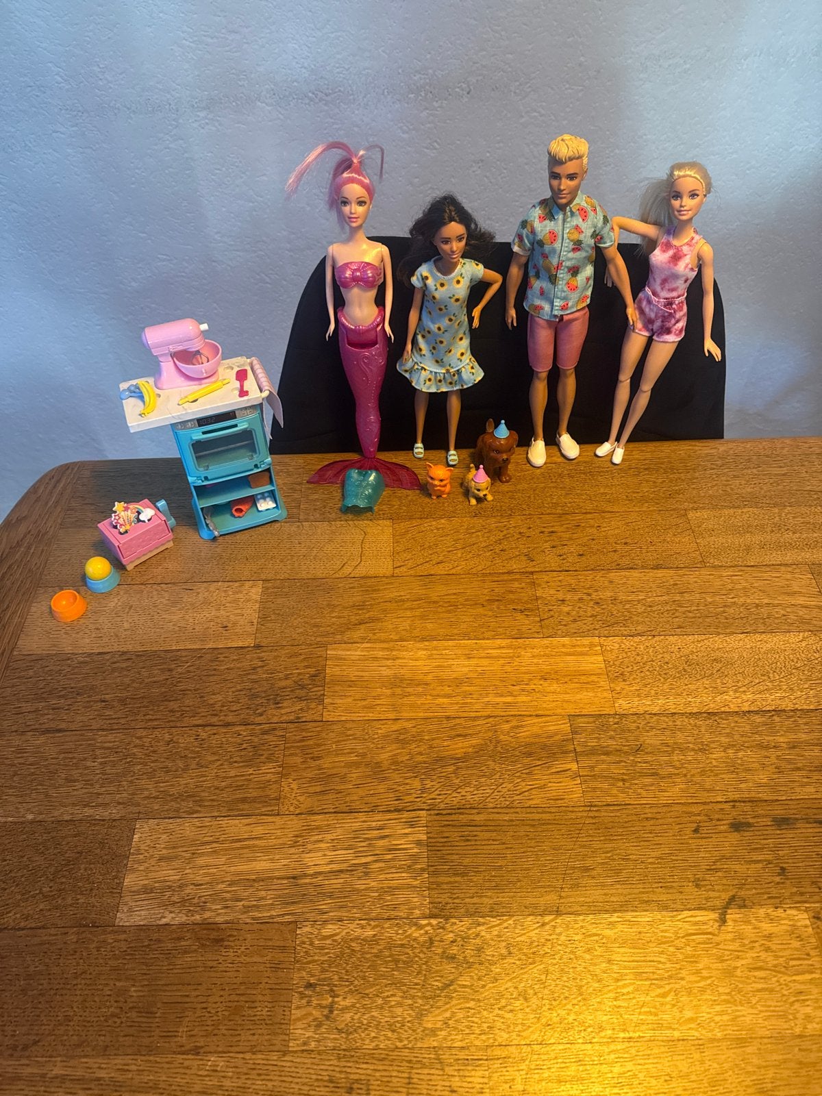 Barbie poppen en accessoires, Ophalen, Gebruikt, Barbie