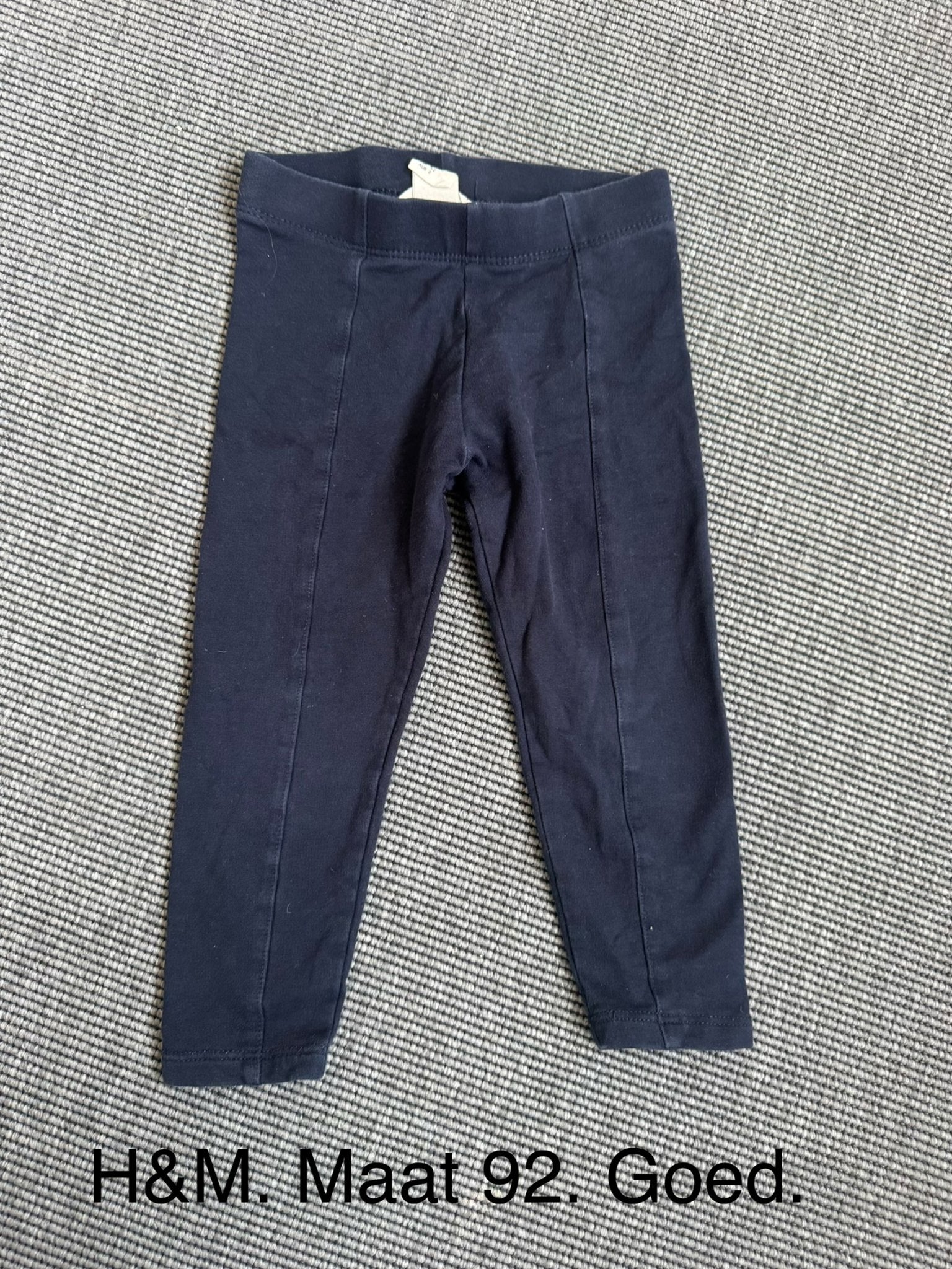 H&M donkerblauwe legging maat 92, Kinderen en Baby's, Kinderkleding | Maat 92, Ophalen of Verzenden, Zo goed als nieuw, Meisje