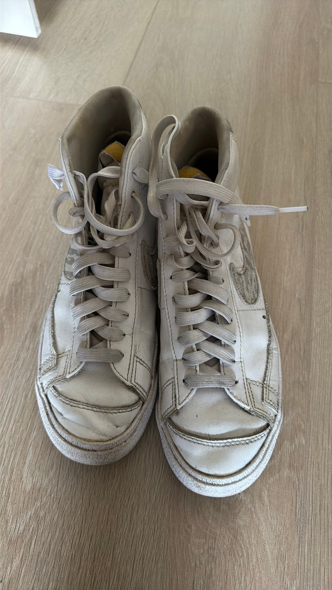 Afgetrapte nike blazer, Kleding | Dames, Ophalen of Verzenden