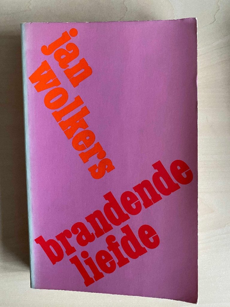 Jan Wolkers - Brandende Liefde (1981), Gelezen, Jan Wolkers, Ophalen of Verzenden, Nederland