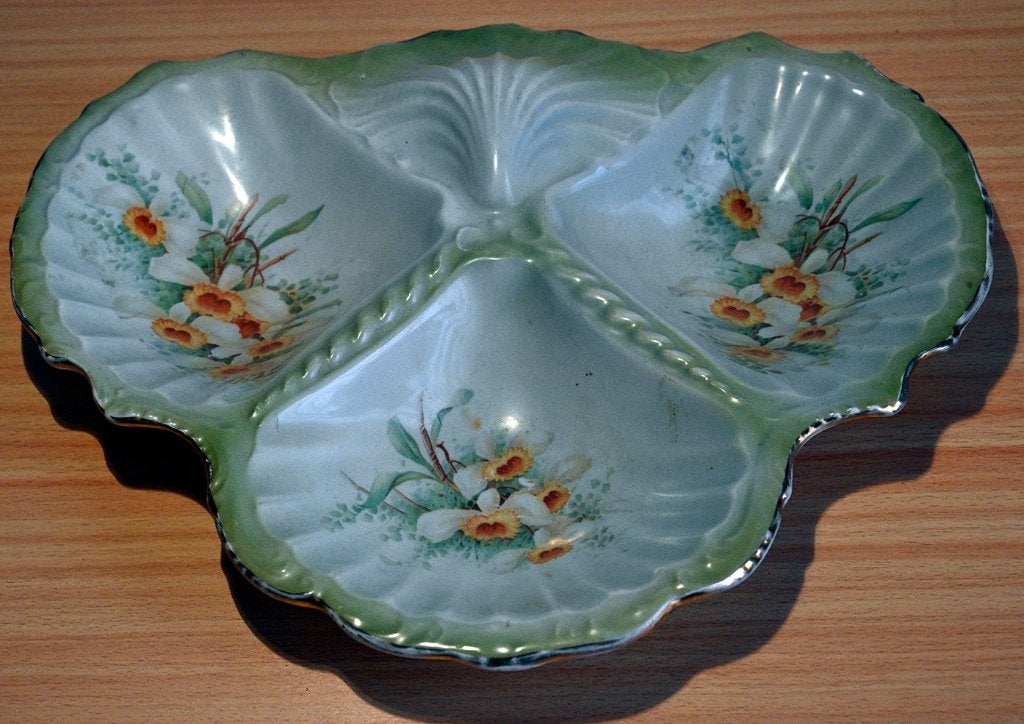 Antieke keramiek schaal in schelpvorm, Antiek en Kunst, Antiek | Schalen, Ophalen of Verzenden
