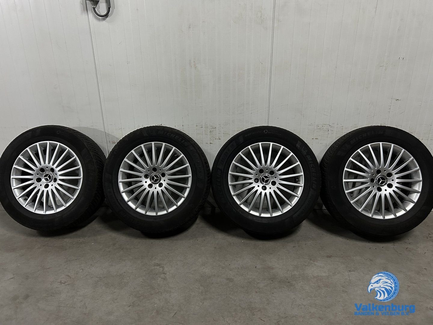 5-6mm! Originele Mercedes Vito V-klasse W447 EQV TPMS 17 inc, -, -, Banden en Velgen, 17 inch