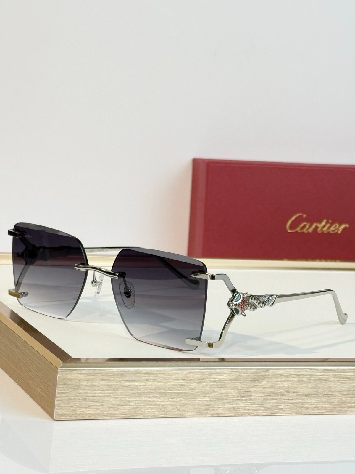 Gloednieuwe cartier bril, Overige merken, Zonnebril, Nieuw, Ophalen of Verzenden