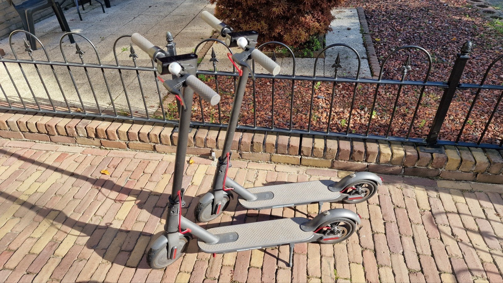 2x Xiaomi Mi Elektrische Stepjes - Perfecte Staat, Ophalen, Zo goed als nieuw, Elektrische step (E-scooter), Xiaomi