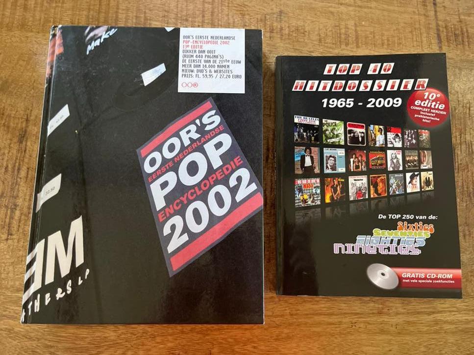 Oor's Popencyclopedie 2002 & Top 40 Hitdossier 1965-2009, Ophalen of Verzenden, Zo goed als nieuw, Algemeen