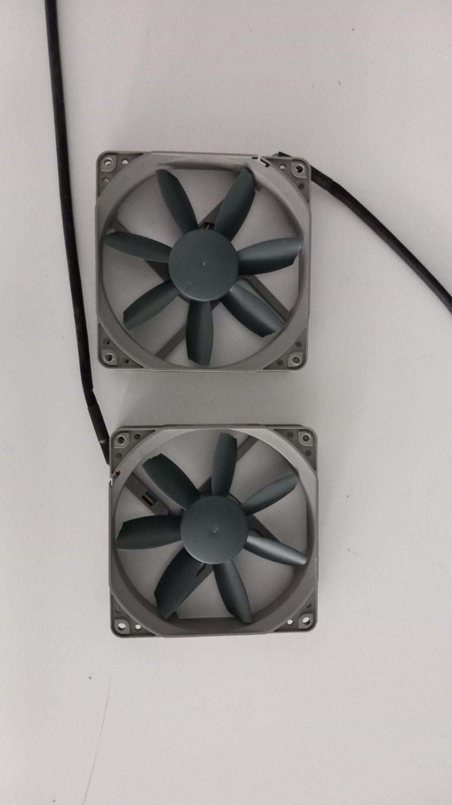 Noctua NF-S12B redux 120mm fans in originele doosjes, Ophalen of Verzenden, Zo goed als nieuw, Luchtkoeling
