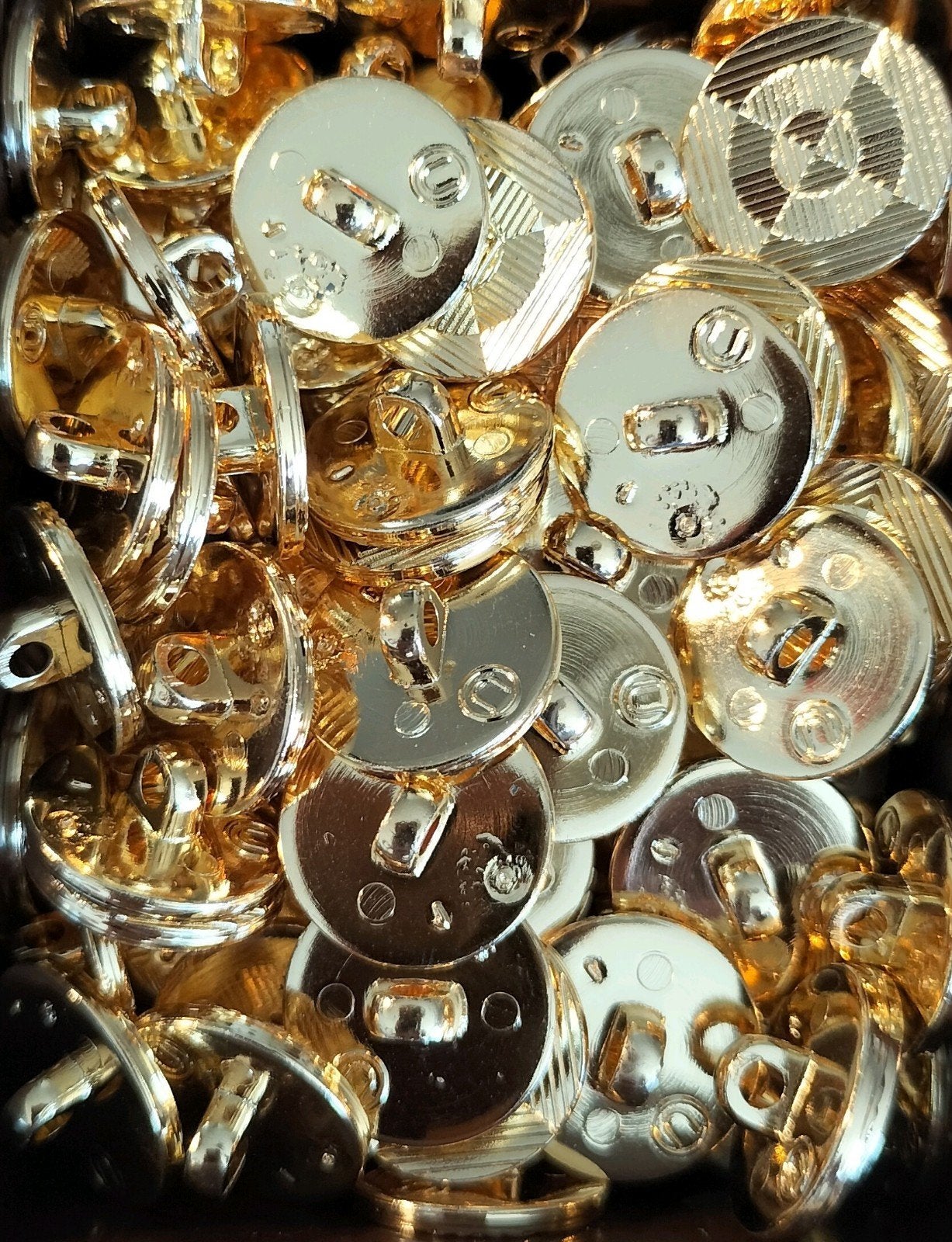Gouden Knopen - Diverse Maten en Patronen, Ophalen of Verzenden