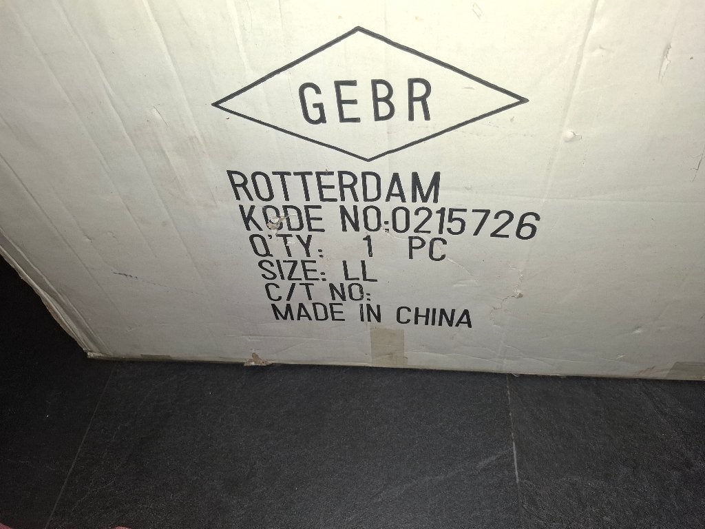 Honden bench, Ophalen, Zo goed als nieuw