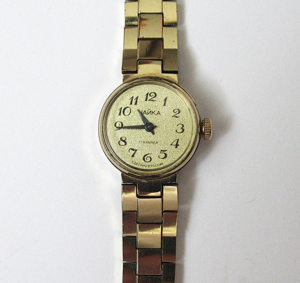 Vintage Sovjet dames mechanisch polshorloge Chaika, 1970., Ophalen of Verzenden, Gebruikt, Staal, Overige merken