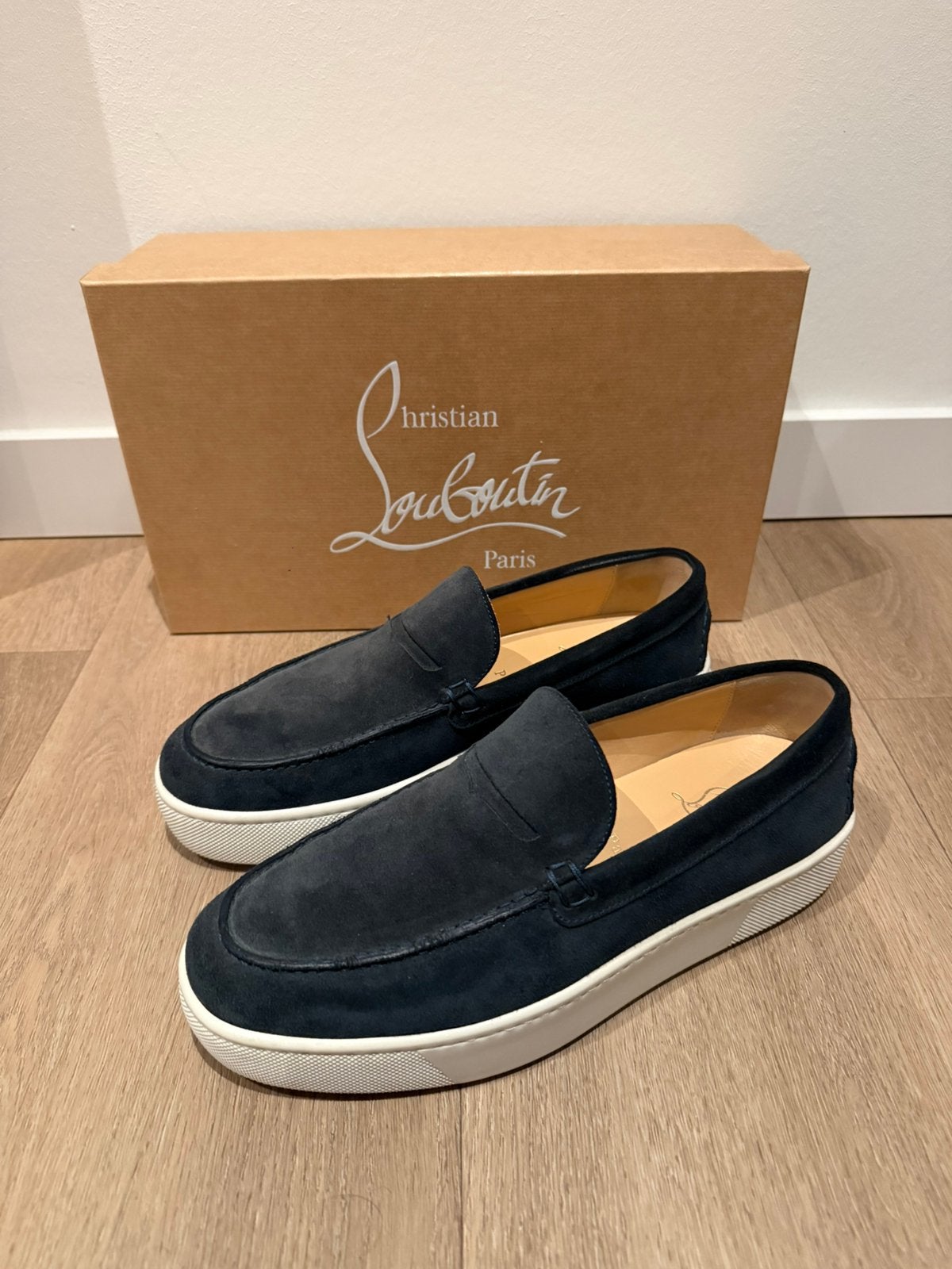 Louboutin Loafers, Loafers, Blauw, Nieuw, Ophalen of Verzenden