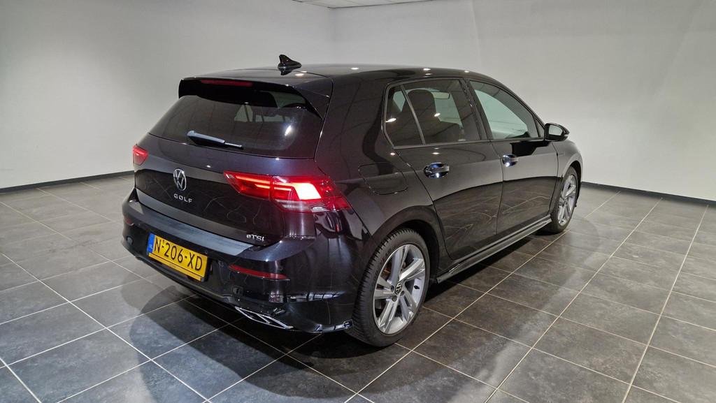 Volkswagen Golf 1.5 eTSI R-Line | Apple Carplay/Android Auto, Auto's, Euro 6, 4 cilinders, Zwart, Origineel Nederlands