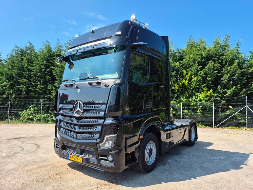 Mercedes-Benz 1848 (bj 2022), Auto's, Automaat, Achterwielaandrijving, Euro 6, Stoelverwarming