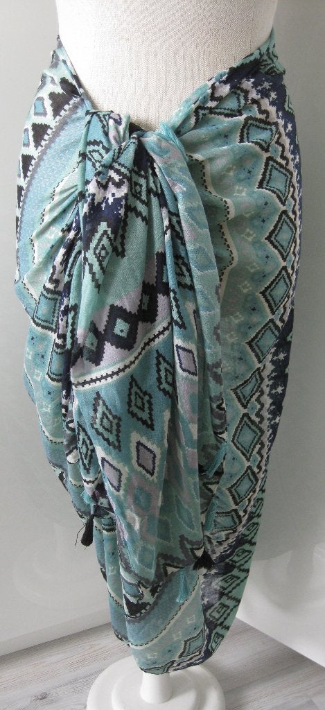 Pareo / Omslagdoek / Sjaal groen/blauw/zwart 200 x 100 cm, Kleding | Dames, Ophalen of Verzenden, Nieuw, Meerkleurig, Overige typen