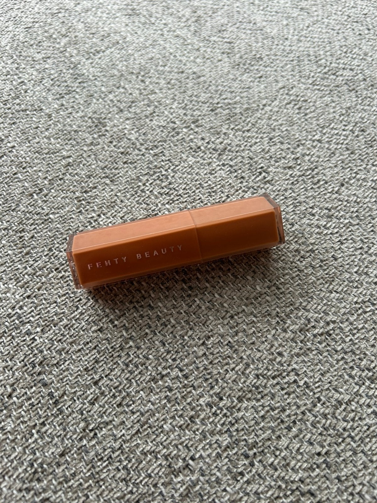 Fenty beauty lipstick, Ophalen of Verzenden, Zo goed als nieuw, Lippen