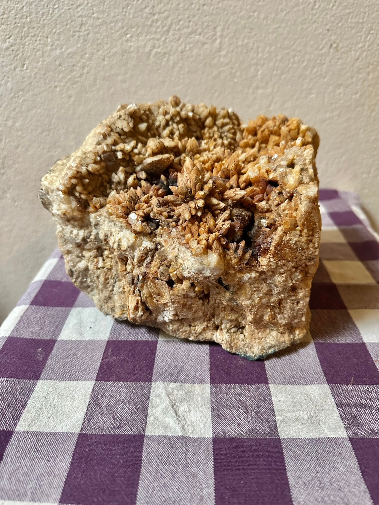 Groot stuk Calciet uit Hohenlimburg Sauerland, Verzamelen, Mineralen en Fossielen, Ophalen